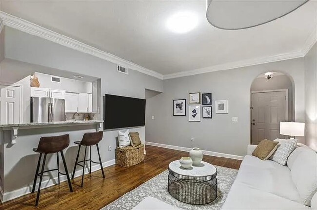 Building Photo - 3777 Peachtree Rd