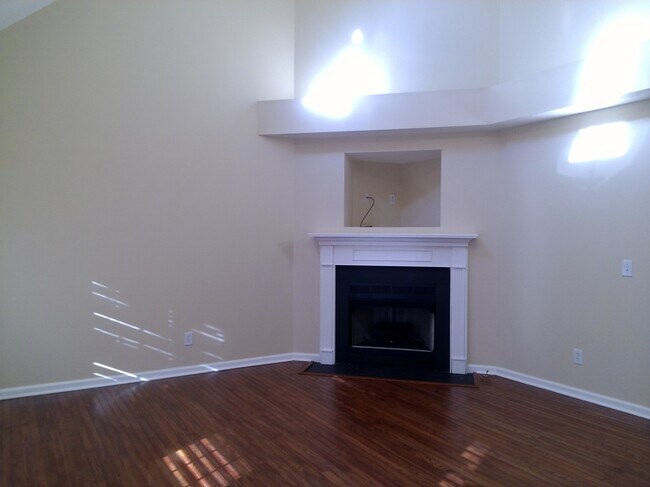 Foto del edificio - 427 Parrish Hill