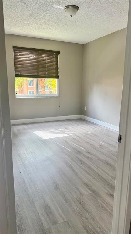 Foto del edificio - 6952 SW 39th St