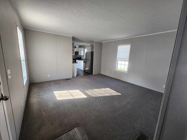 Building Photo - 263 Bay Port Cir