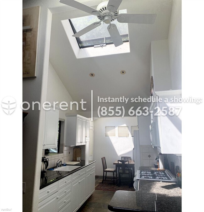 Foto del edificio - 20600 Aldercroft Heights Rd