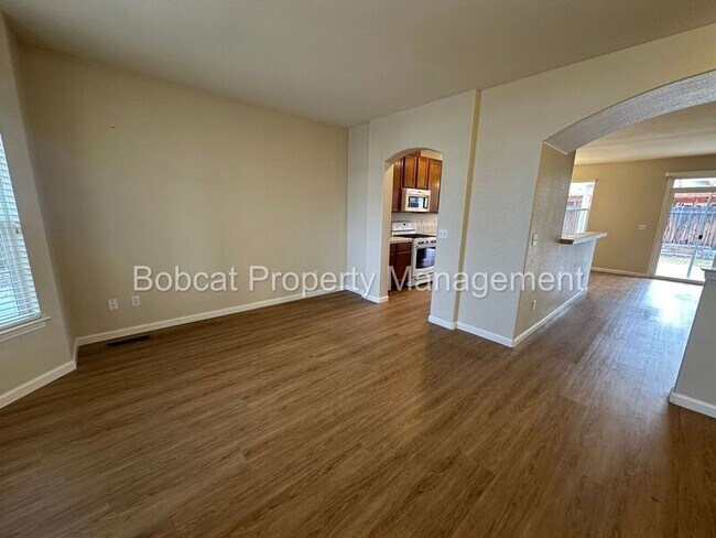 Foto del edificio - 1371 Chichester Dr