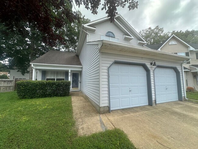 Foto del edificio - Call or Text Amanda Tate for more informat...