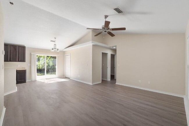 Building Photo - 1137 Finck Rd