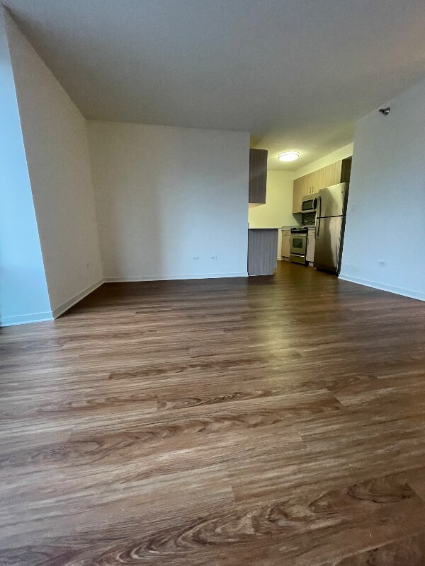 Foto del edificio - 503 N Kingsbury St