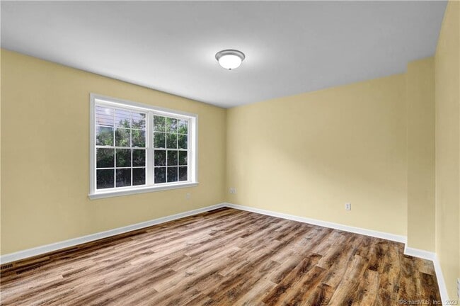 Foto del edificio - 220 Alder St