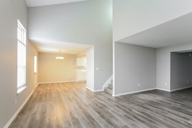 Building Photo - 4031 Village Trace Blvd
