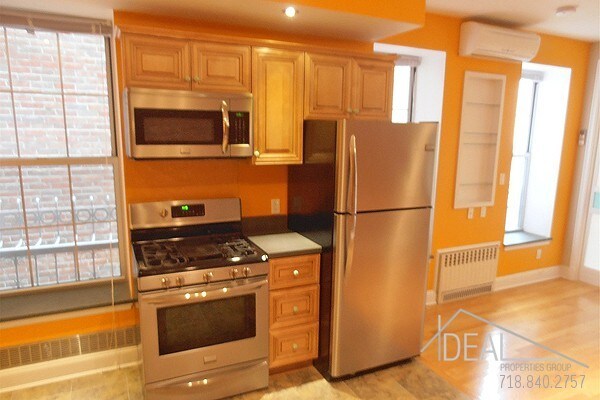 Building Photo - Gorgeous South Slope/Greenwood Heights 1BR!