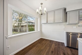 Building Photo - 12826 Westmere Dr