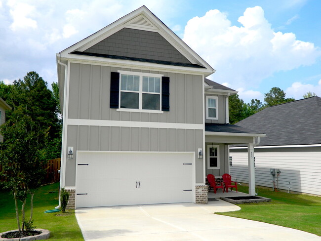 Building Photo - 405 Yellow Pine Trail