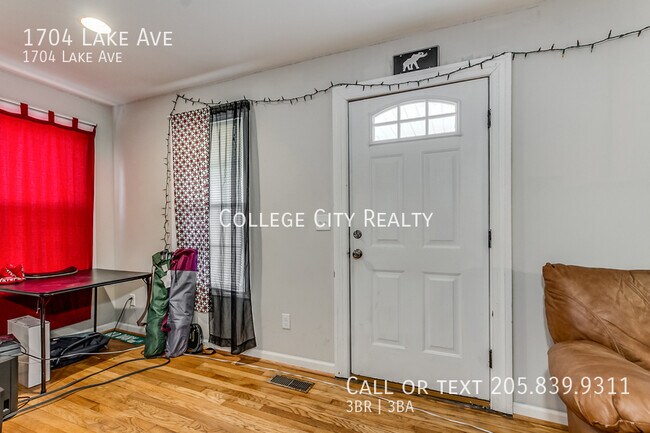 Foto del edificio - 1704 Lake Ave