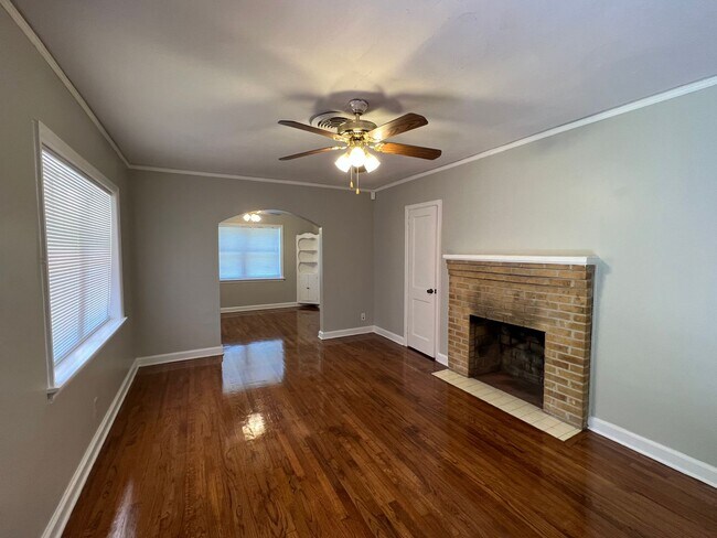 Foto del edificio - Home for Rent in Montgomery