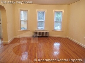 Building Photo - 1 Langdon Square