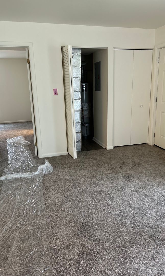 Building Photo - 1 Bedroom Apartment in Parkside Townhomes COMING SOON