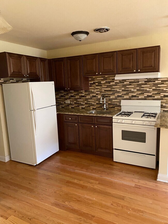 Foto del edificio - 8506 Waukegan Rd