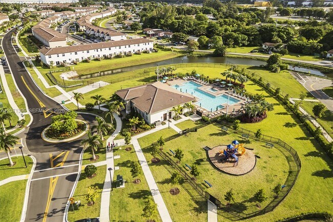 Foto del edificio - 2408 NW 131st Cir