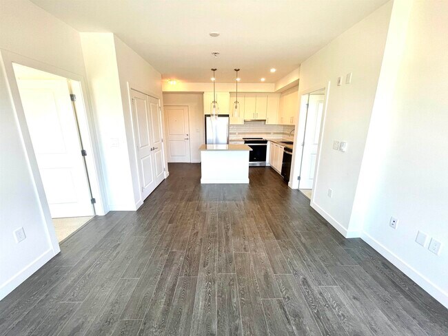 Building Photo - 20834 80 Av