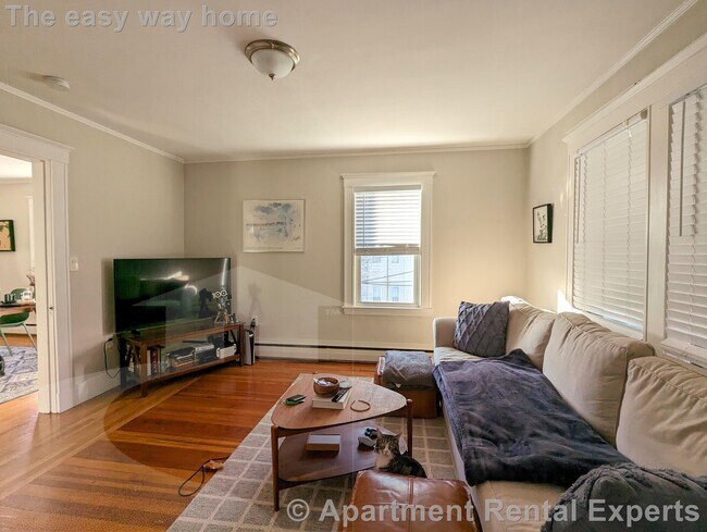 Building Photo - 28 Fairmount Ave