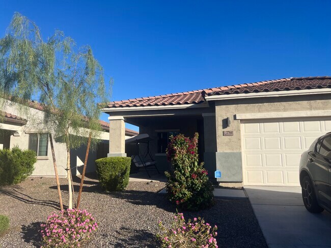 Building Photo - 2764 E Sequoia Dr