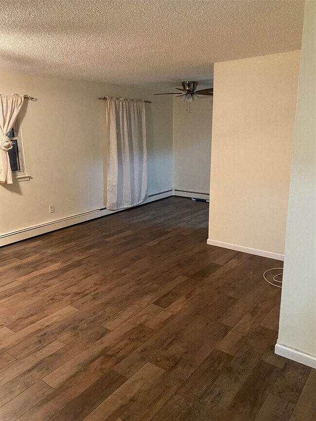 Foto del edificio - 1717 53rd St
