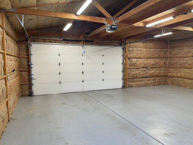 Foto del edificio - Beautifully updated Mobile Home in Carson ...