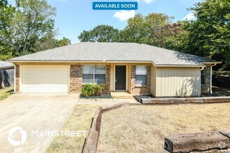Building Photo - 6407 Woods Edge Dr