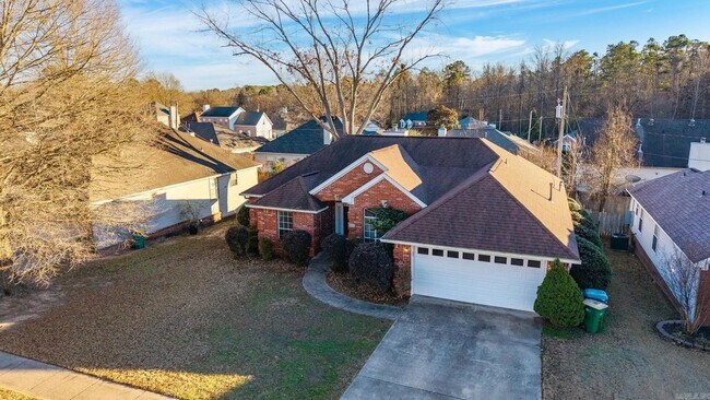 Foto del edificio - 12711 Misty Creek Dr