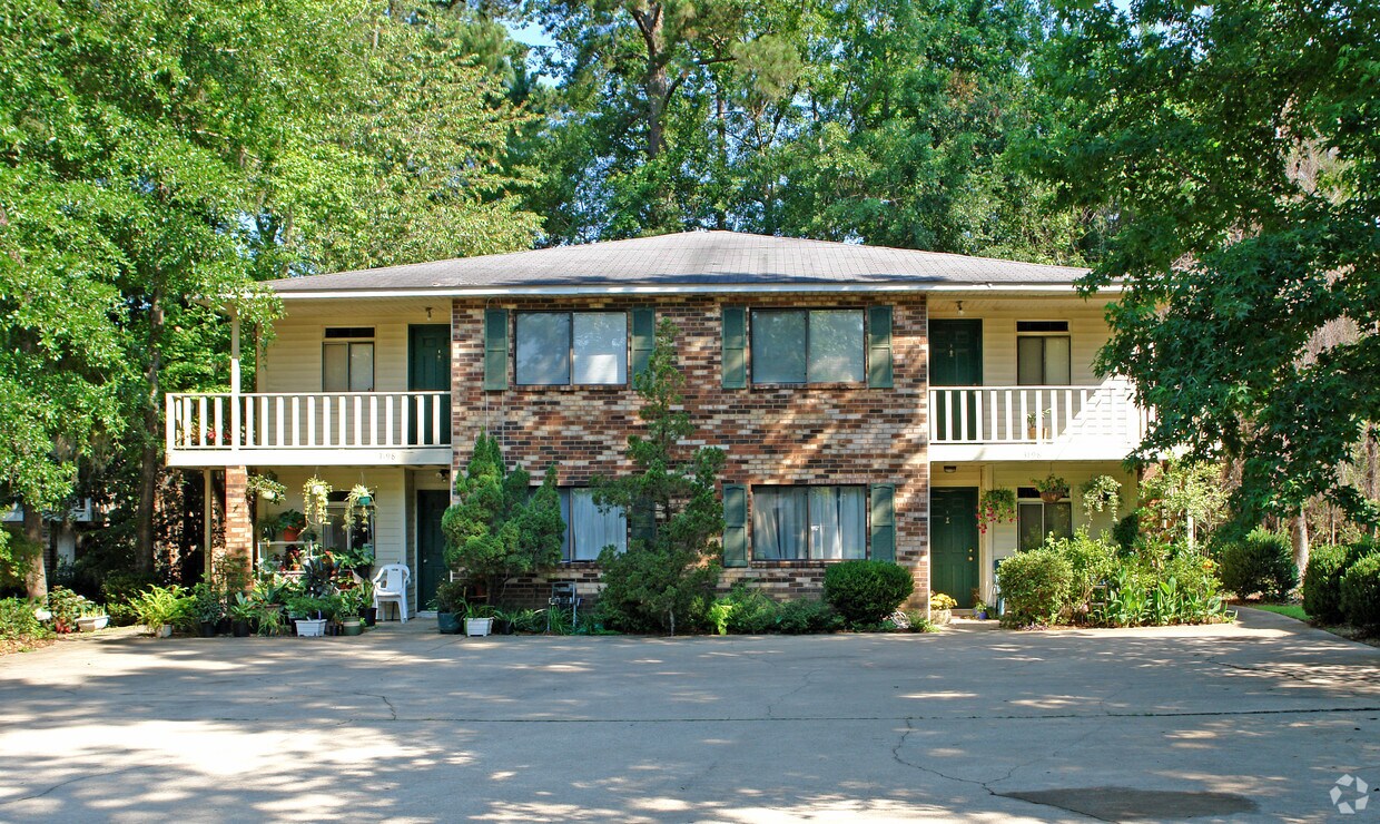 Primary Photo - 3198 Ginger Dr