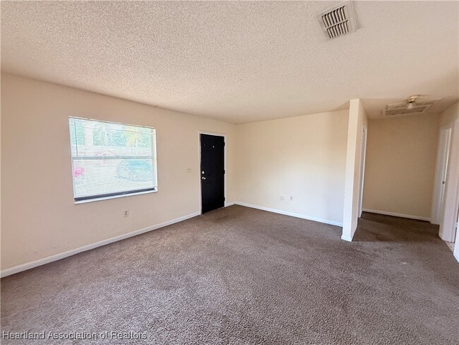 Building Photo - 508 Las Palmas Cir