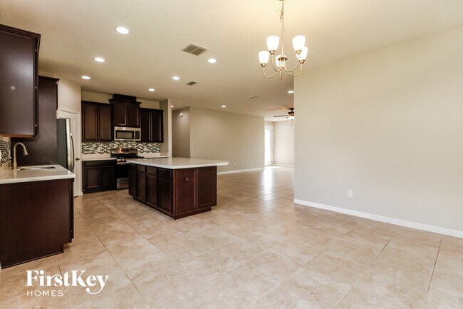 Foto del edificio - 1019 Nathan Ridge Rd