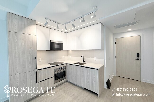 Photo du bâtiment - Brand New 1-Bedroom Condo in North York