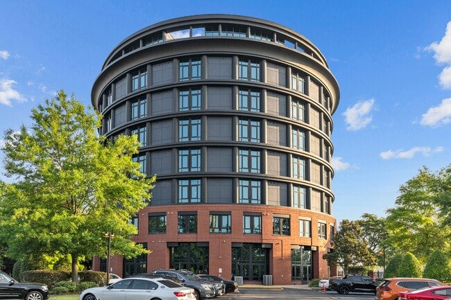 Photo - Beautiful Condo in downtown Norfolk!