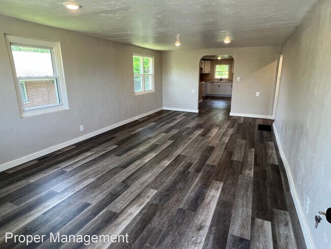 Building Photo - 2 br, 1 bath House - 633 Ethel Ave
