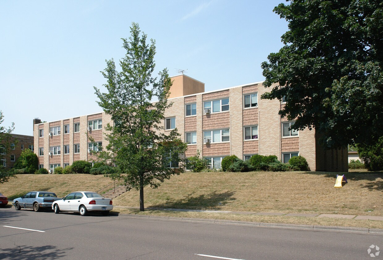 Foto del edificio - Northland Apartments