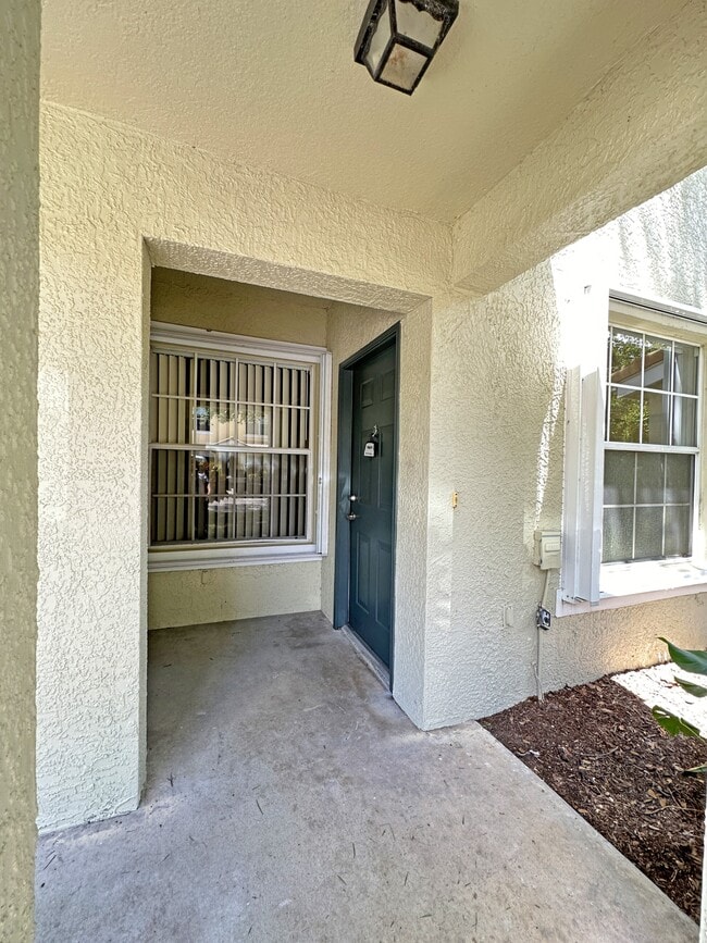 Foto del edificio - 108 SW Peacock Blvd