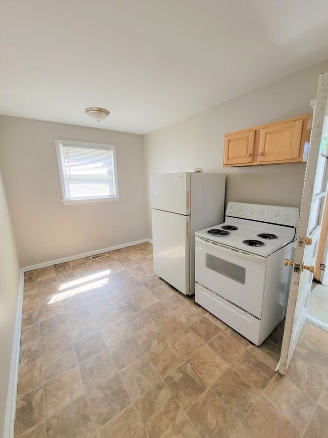 Foto del edificio - COMING SOON- Adorable 3 Bedroom Home 1 bath house