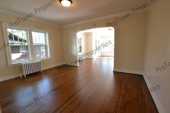 Foto del edificio - 757 Jasper St