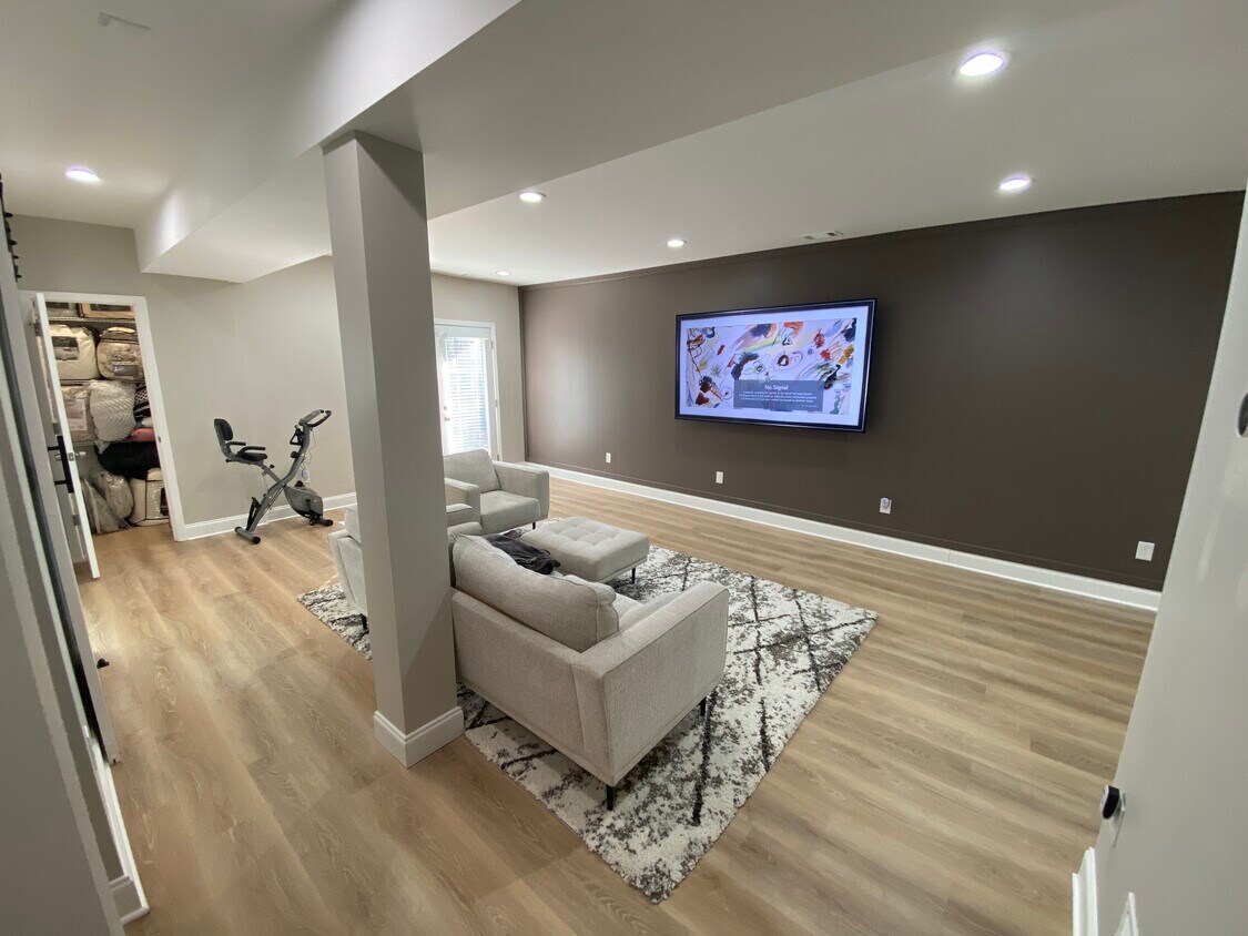 Living Space - 4261 Brickyard Way