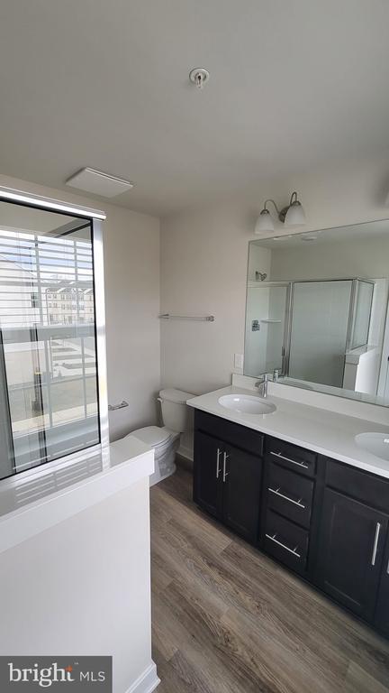 Foto del edificio - 7503 Silver Thread Wy