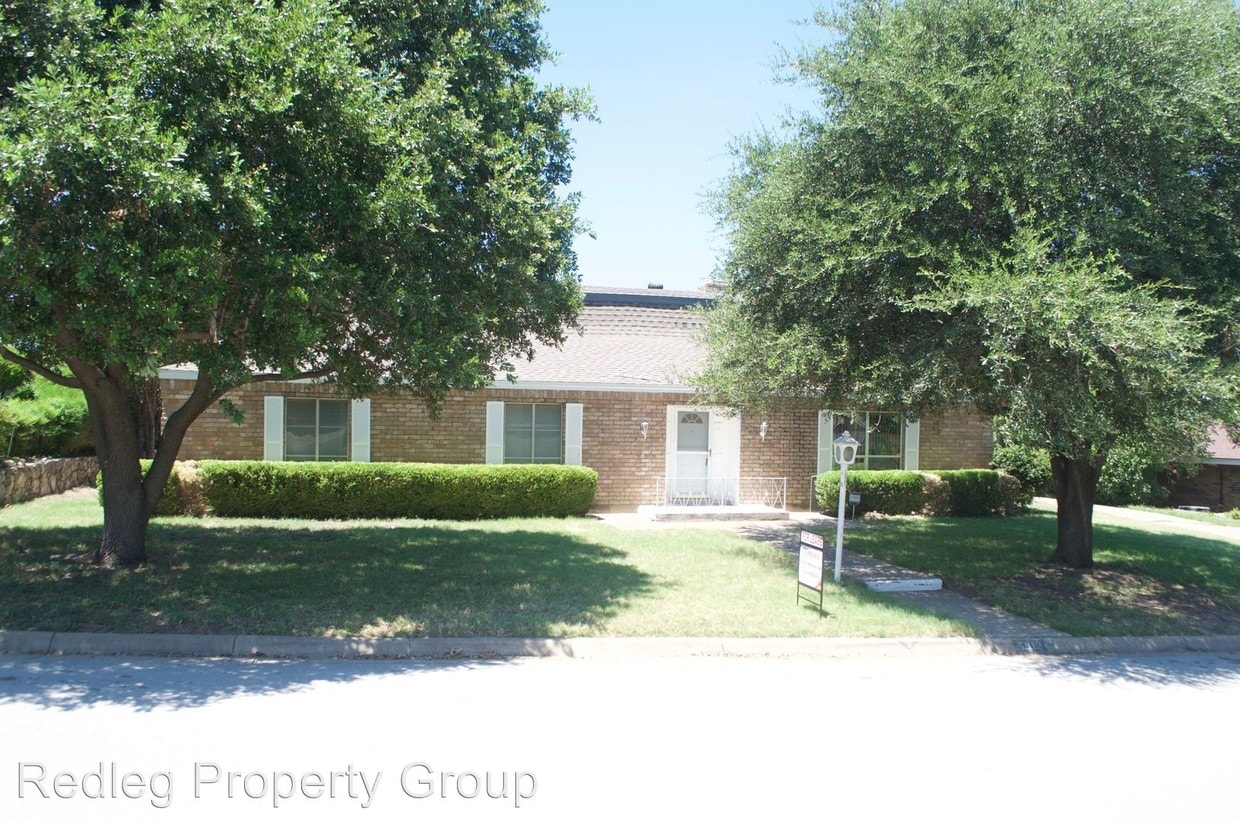 Primary Photo - 5912 Sycamore Creek Rd
