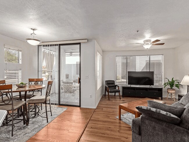 Foto del edificio - 3848 N 3rd Ave