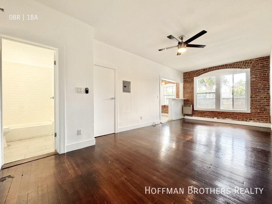 Foto principal - 5405 Sierra Vista Ave