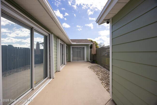 Foto del edificio - 1948 Quail Ridge Ct