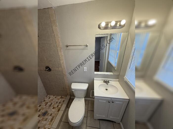 Photo - 1404 NW 103rd St. Oklahoma City, OK 73114