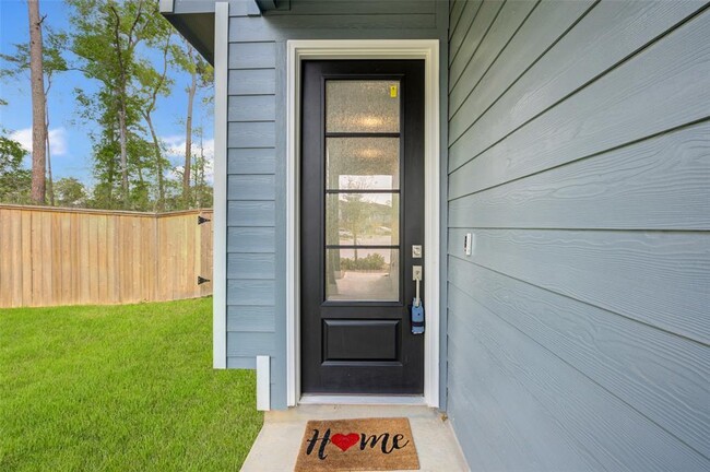 Building Photo - 609 Royal Arch Dr