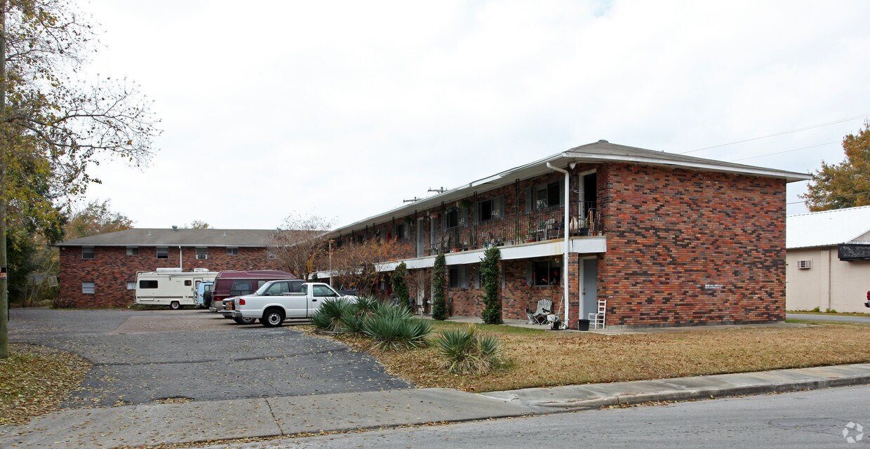 Patio Apartments Pascagoula, MS