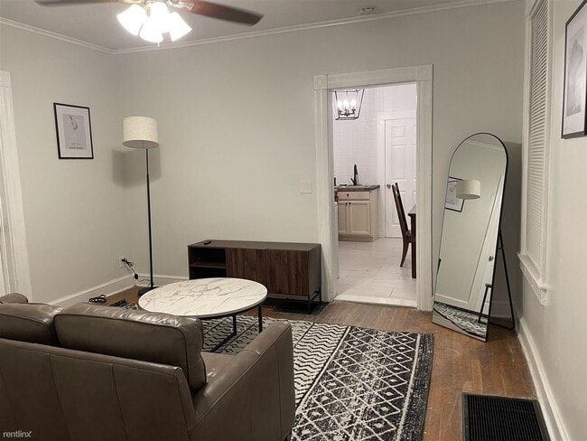 Building Photo - 3 br, 1 bath Duplex - 23 Cedar Street 1