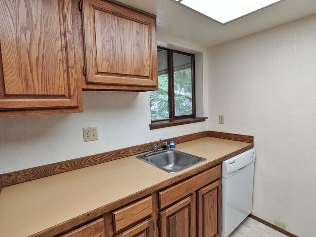 Foto del edificio - 2 Bed/2 Bath Spaulding Beach Condo