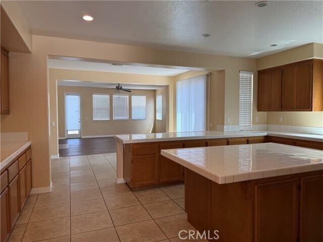 Foto del edificio - 3110 Turnbrook Cir