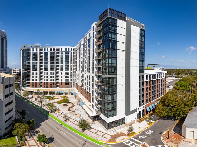 Building Photo - Radius Orlando Apartments